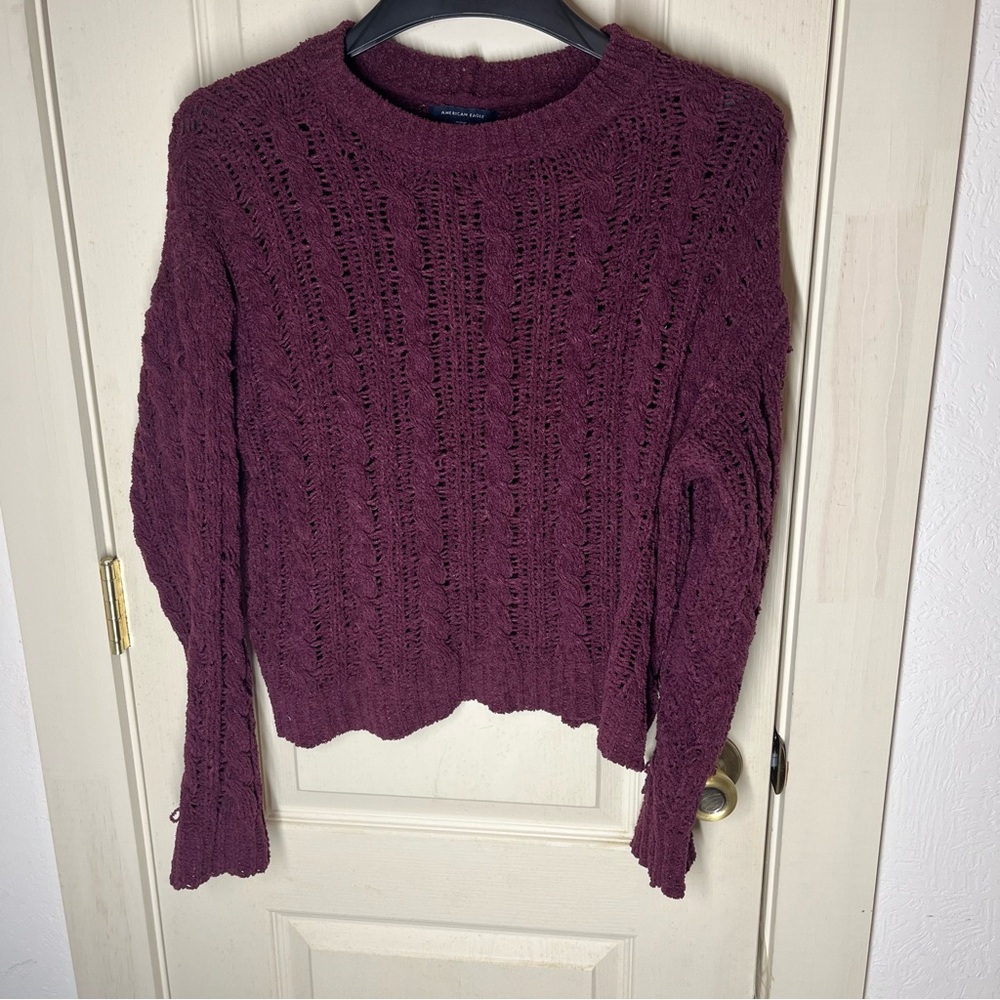 AMERICAN EAGLE Knit Sweater